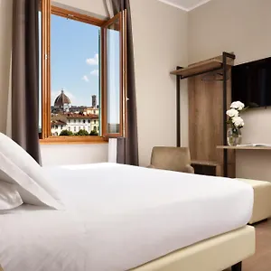 essence.it-tuscanyhotel.com/