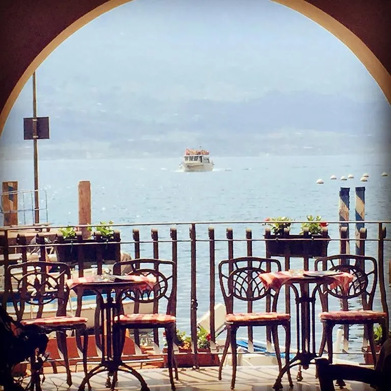Albergo Ristorante Montebaldo Limone sul Garda 3*,